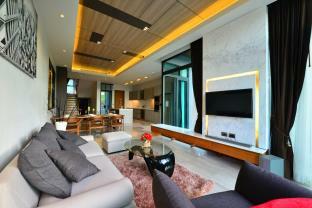 Bukit Pool Villas Patong Buitenkant foto